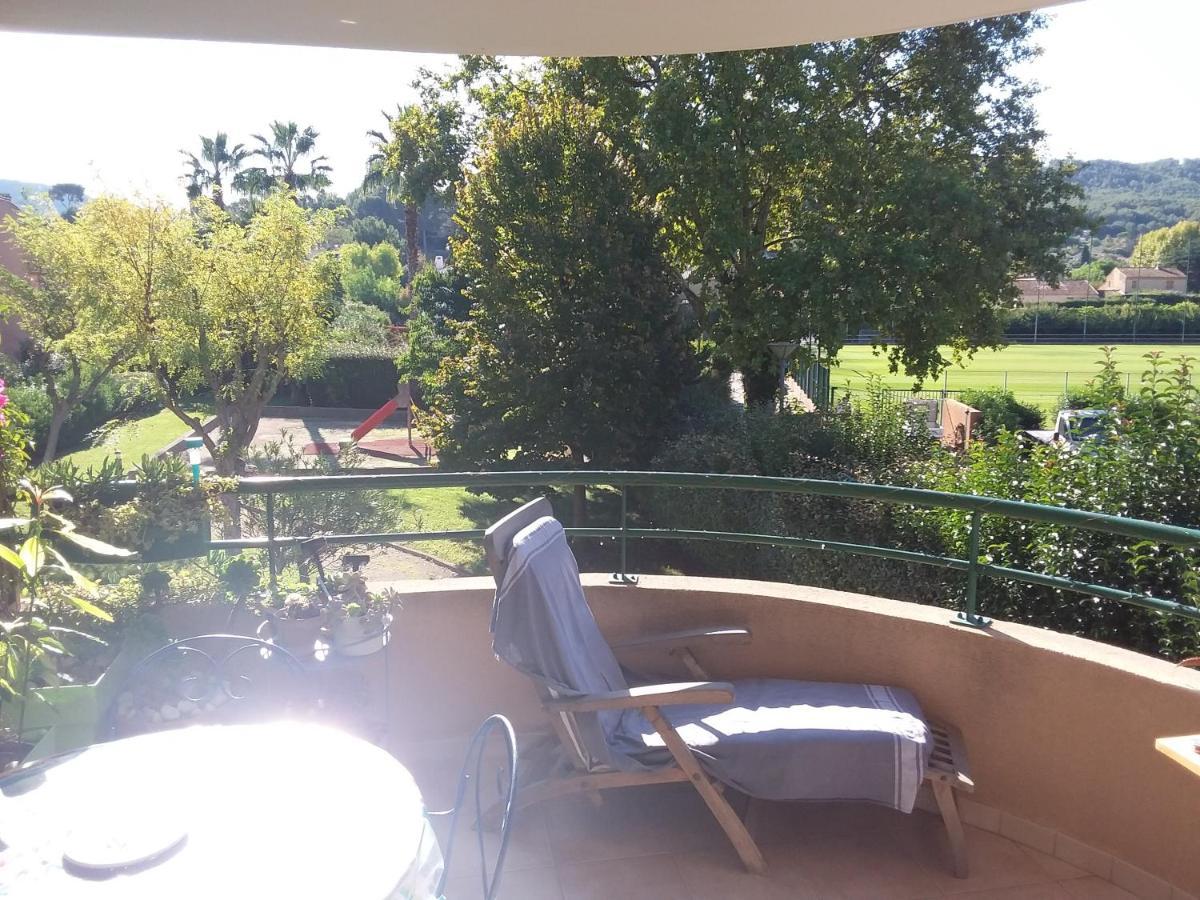 T3 Saint Cyr Sur Mer 83270 Exteriör bild